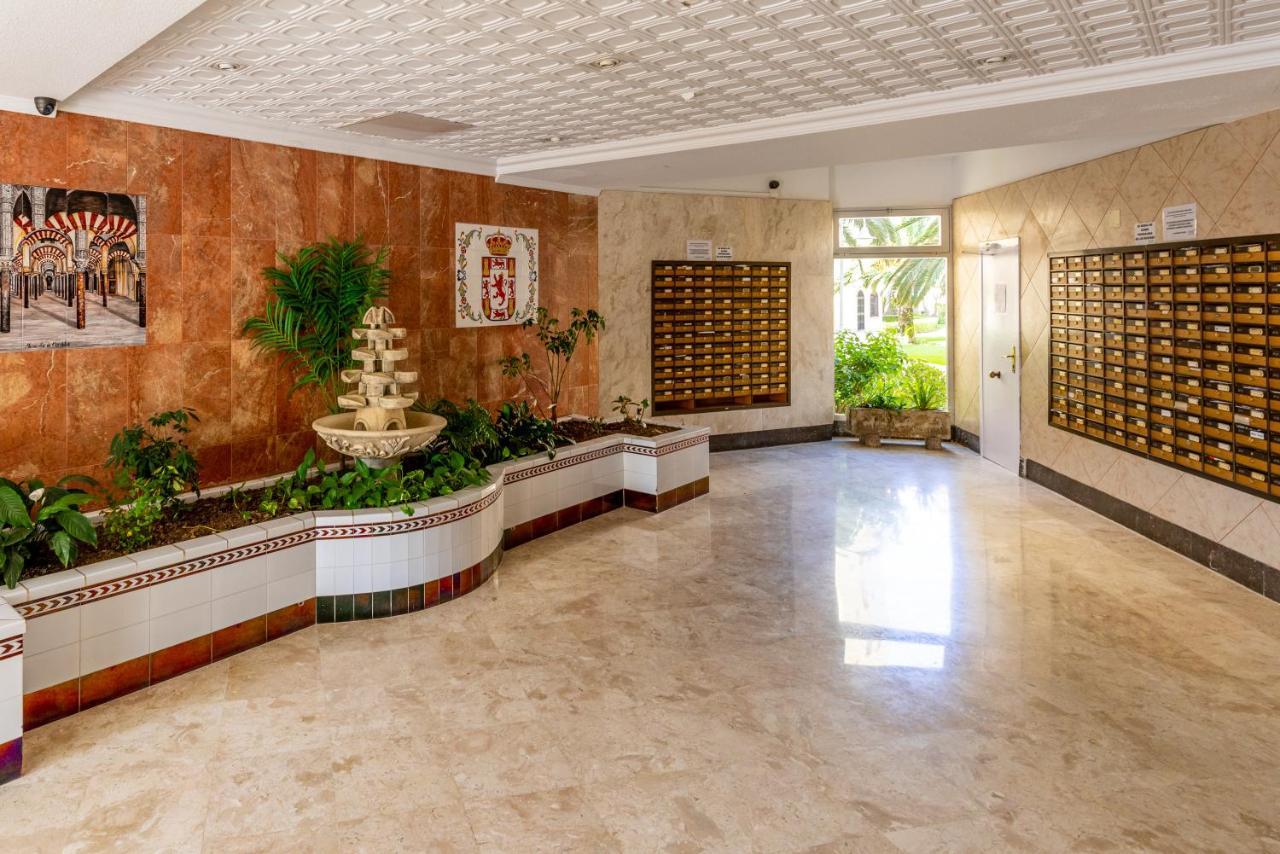Apartamento Primera Linea Playa Algarrobo Costa Exterior photo