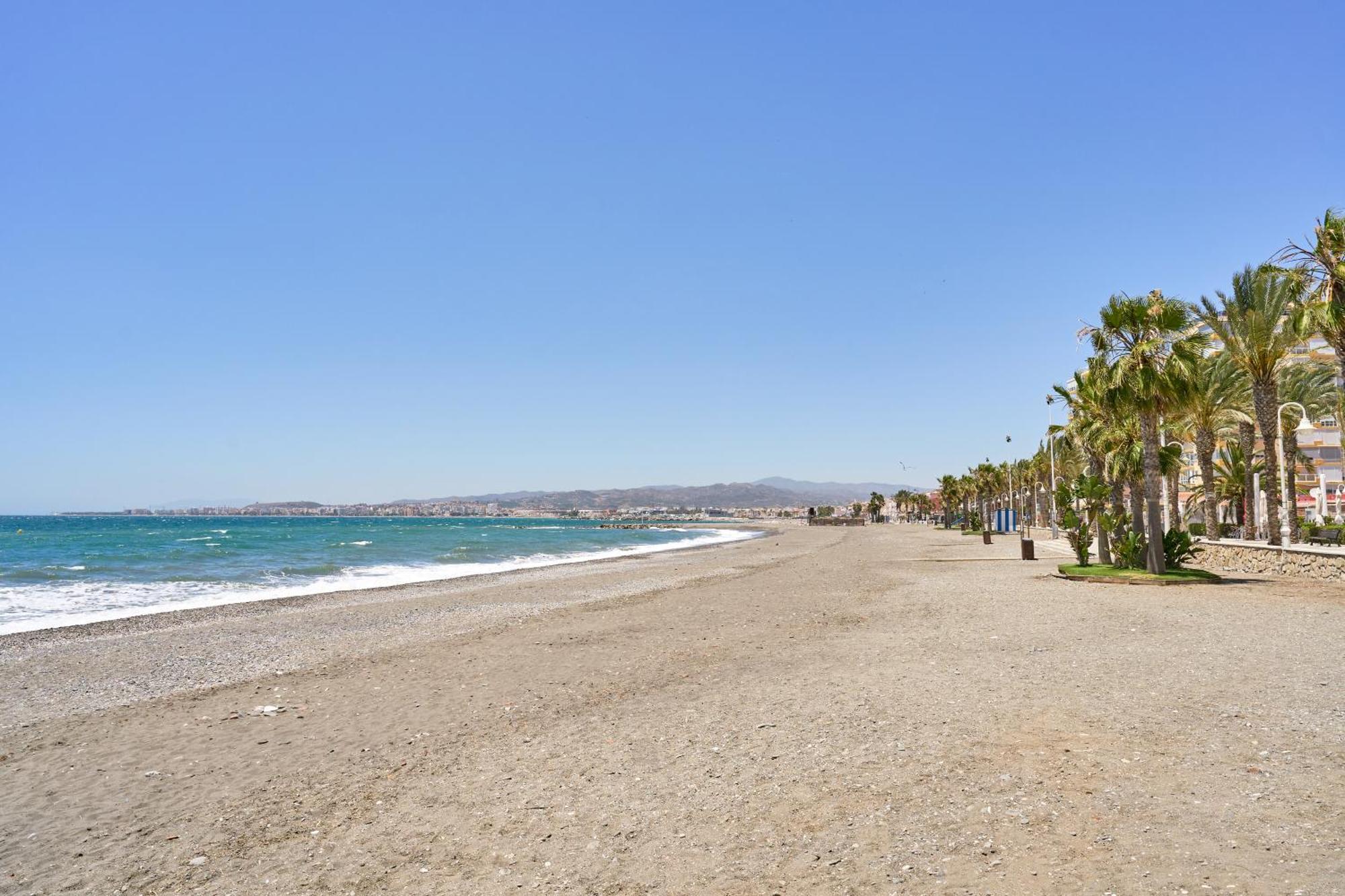 Apartamento Primera Linea Playa Algarrobo Costa Exterior photo